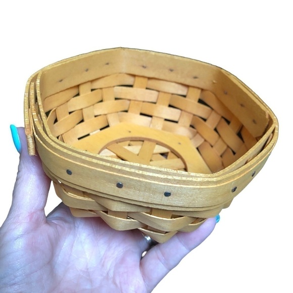 Longaberger Small Hexagon Handwoven Basket Fabric Liner - Picture 2 of 13